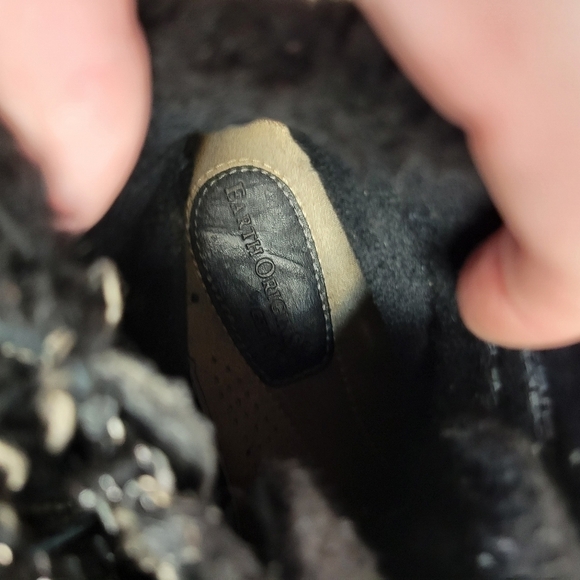 Earth Origins Black Suede Ankle Boots Size 8 - Picture 7 of 9